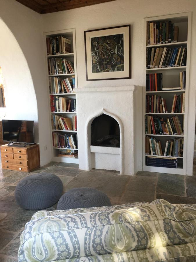 Patrick & Joan Leigh Fermor House Bed and Breakfast Kardhamili Buitenkant foto