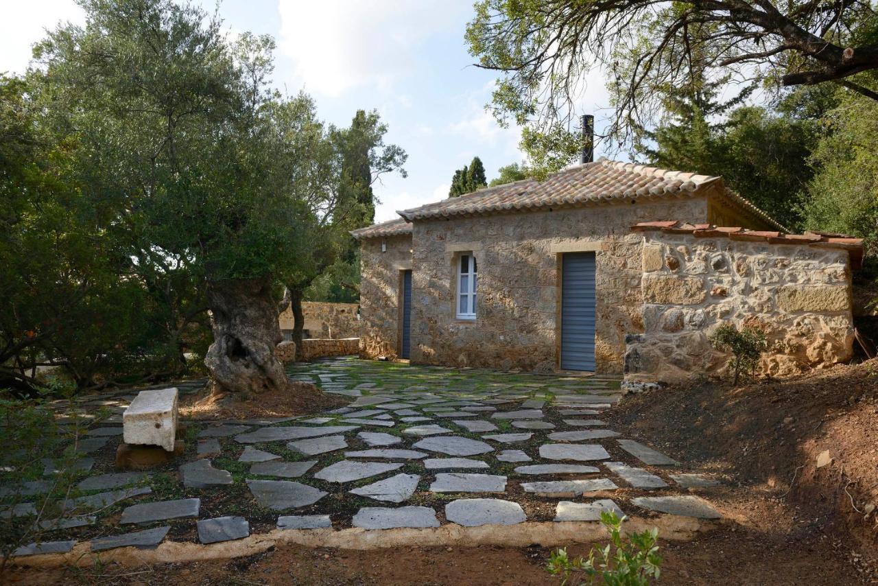 Patrick & Joan Leigh Fermor House Bed and Breakfast Kardhamili Buitenkant foto