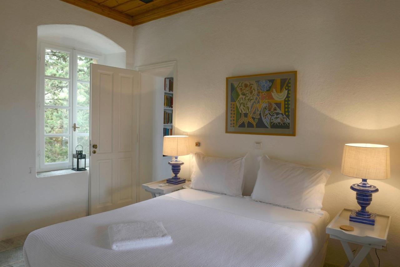 Patrick & Joan Leigh Fermor House Bed and Breakfast Kardhamili Buitenkant foto