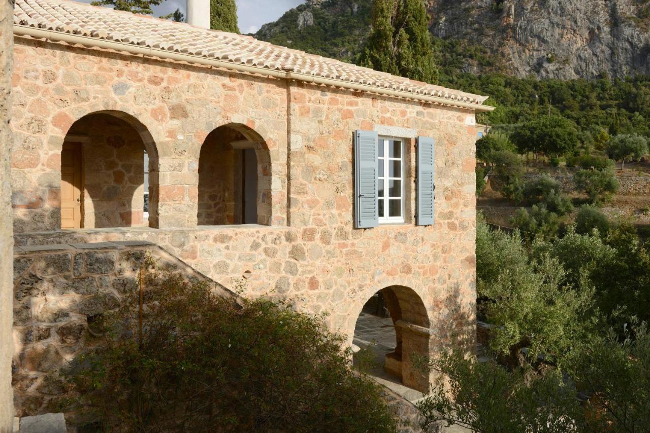 Patrick & Joan Leigh Fermor House Bed and Breakfast Kardhamili Buitenkant foto