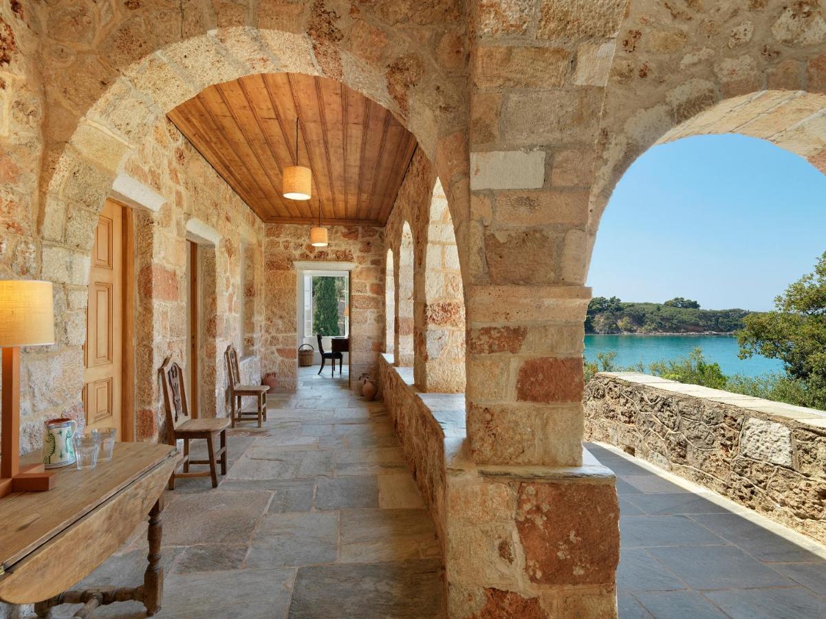 Patrick & Joan Leigh Fermor House Bed and Breakfast Kardhamili Buitenkant foto