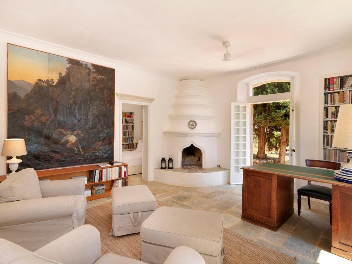 Patrick & Joan Leigh Fermor House Bed and Breakfast Kardhamili Buitenkant foto