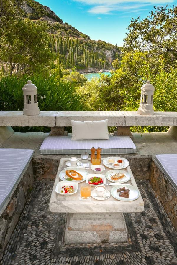 Patrick & Joan Leigh Fermor House Bed and Breakfast Kardhamili Buitenkant foto